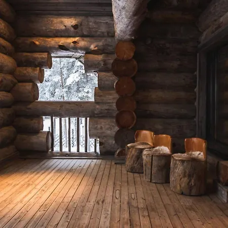 Nyaraló Hideout - Snowfall