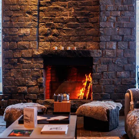 Nyaraló Hideout - Snowfall *