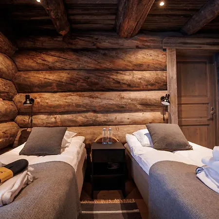 Hideout - Snowfall *